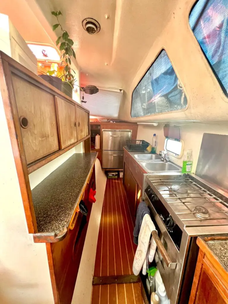 24085c22 c4c5 41c4 96d6 5f9479bc59ab.jpg